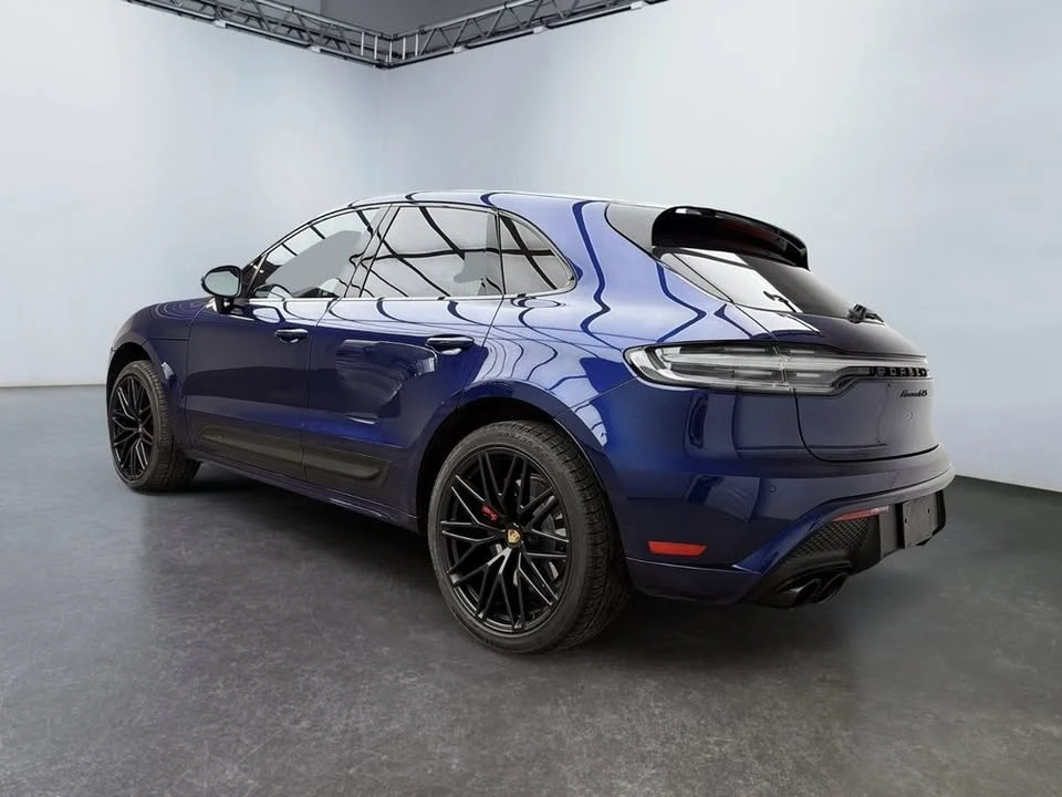 2024 Porsche Macan - Image 3 of 10