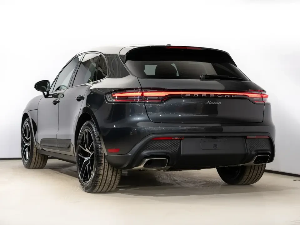 2024 Porsche Macan - Image 5 of 20