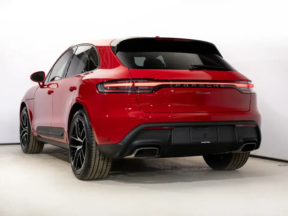 2024 Porsche Macan - Image 5 of 20