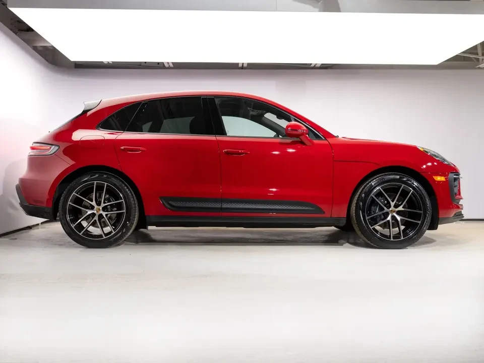2024 Porsche Macan - Image 4 of 20