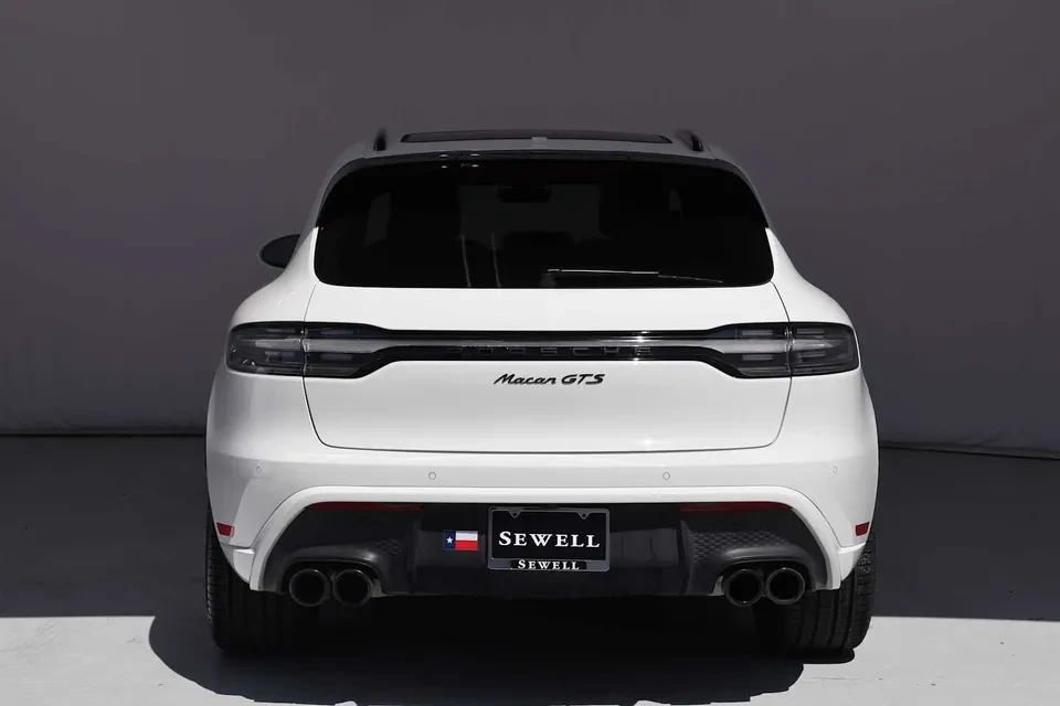 2024 Porsche Macan - Image 3 of 8