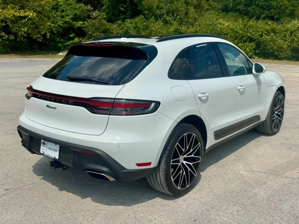2024 Porsche Macan - Image 3 of 20