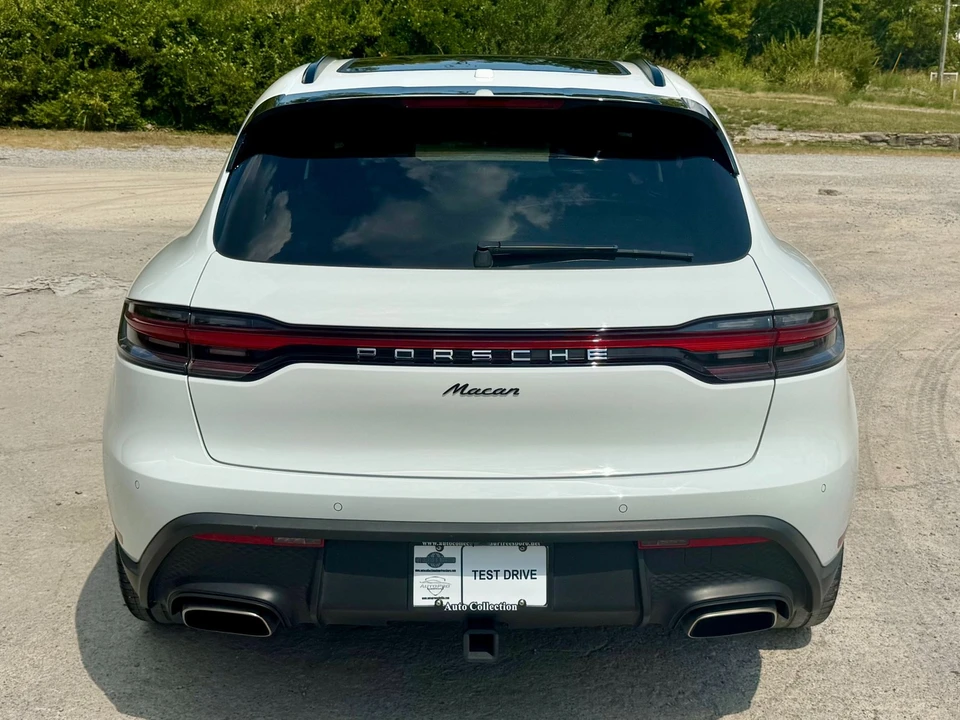 2024 Porsche Macan - Image 6 of 31