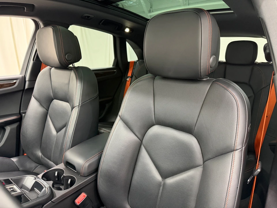 2024 Porsche Macan S - Image 5 of 31