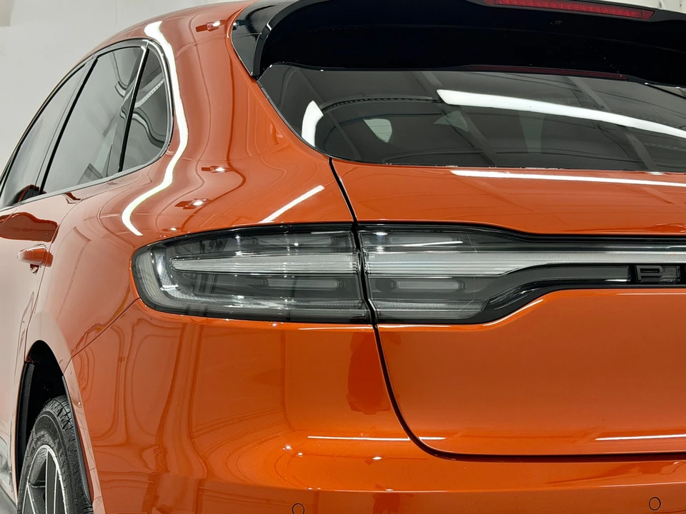 2024 Porsche Macan S - Image 15 of 31