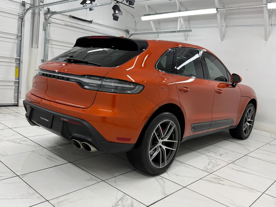 2024 Porsche Macan S - Image 10 of 31
