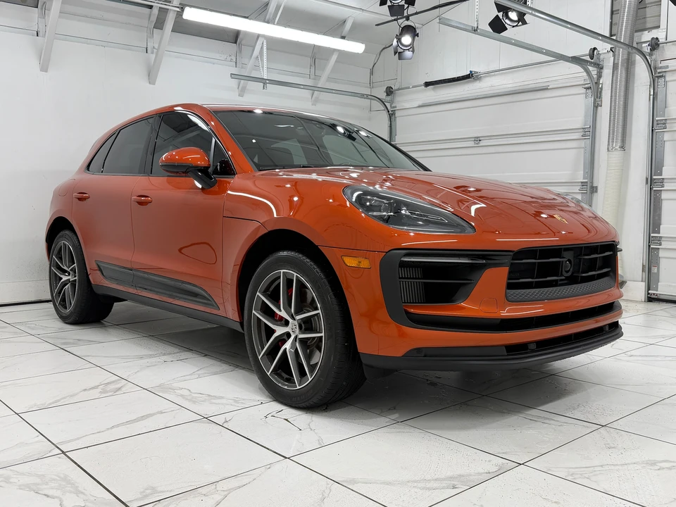 2024 Porsche Macan S - Image 9 of 31