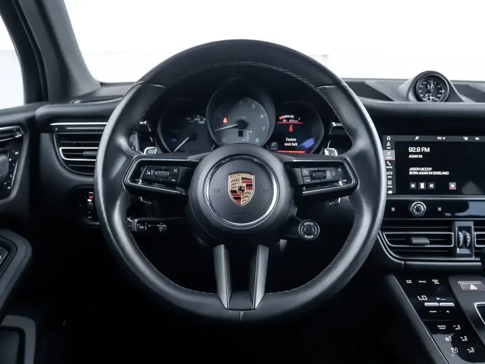 2024 Porsche Macan S - Image 10 of 20