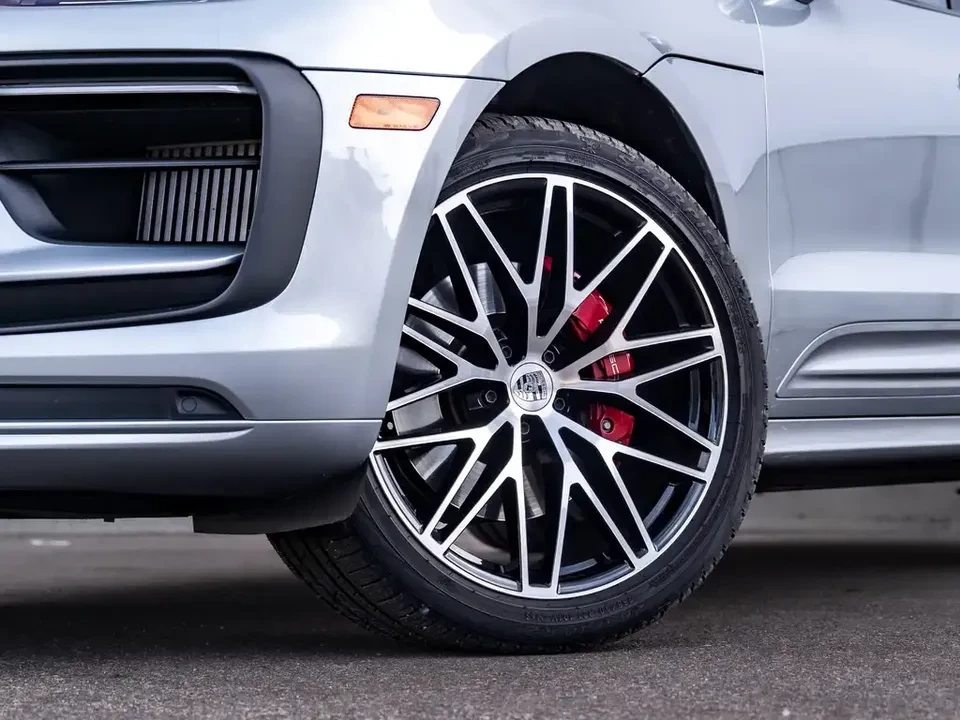 2024 Porsche Macan S - Image 3 of 20