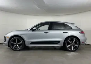 2024 Porsche Macan S - Image 2 of 4