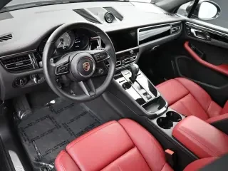 2024 Porsche Macan S - Image 4 of 4