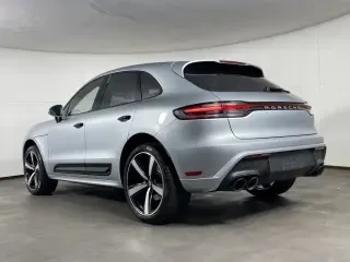 2024 Porsche Macan S - Image 3 of 4