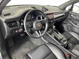 2024 Porsche Macan S - Image 4 of 4