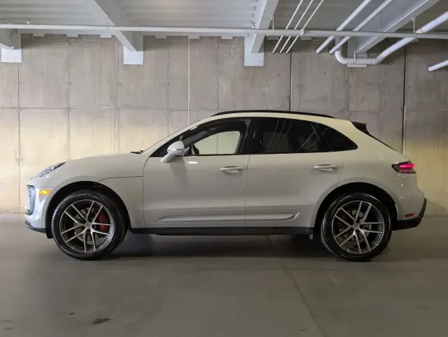 2024 Porsche Macan S - Image 2 of 6