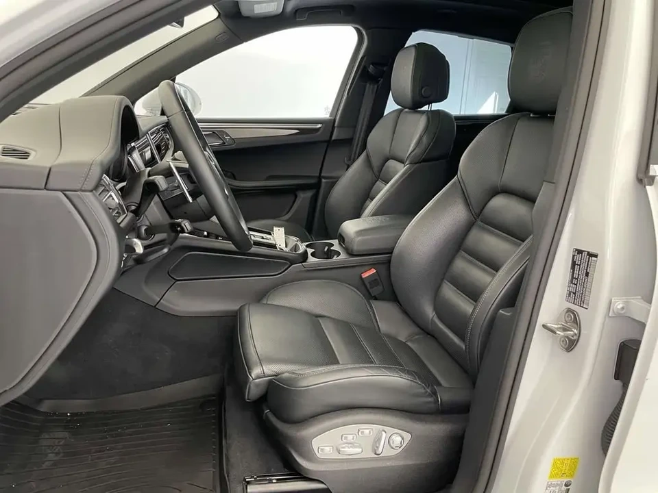 2024 Porsche Macan S - Image 5 of 13