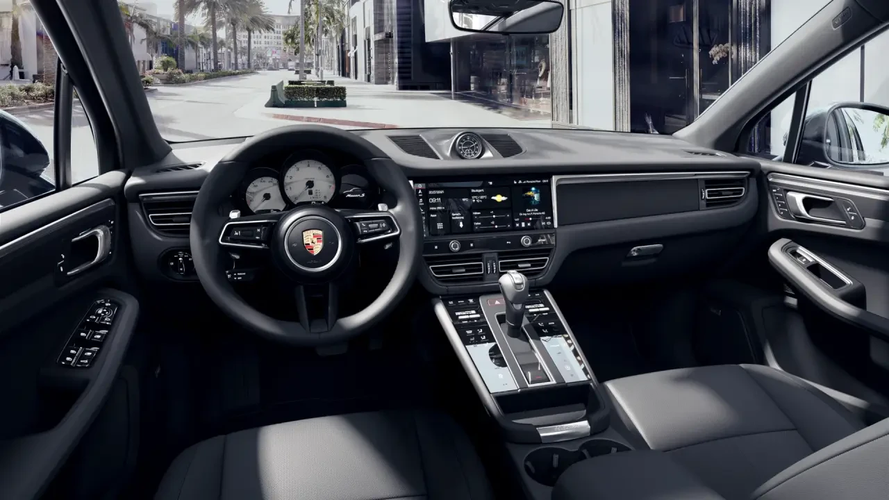 2024 Porsche Macan S - Image 4 of 6