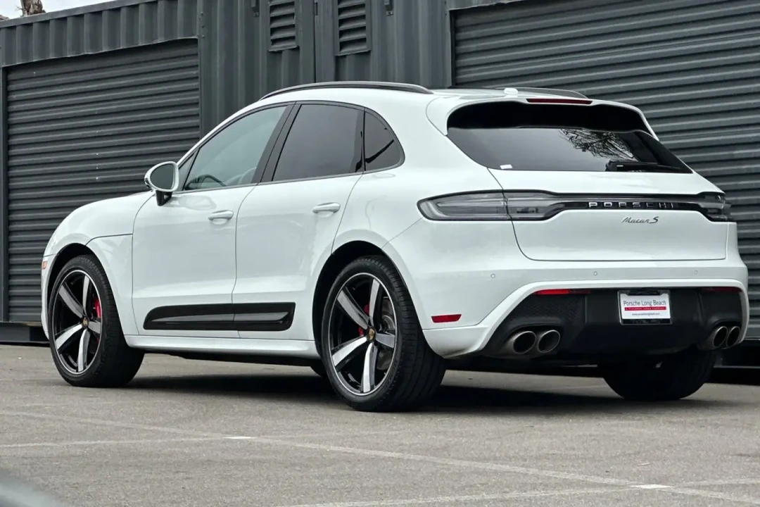 2024 Porsche Macan S - Image 3 of 7