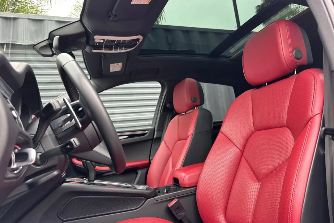 2024 Porsche Macan S - Image 5 of 7