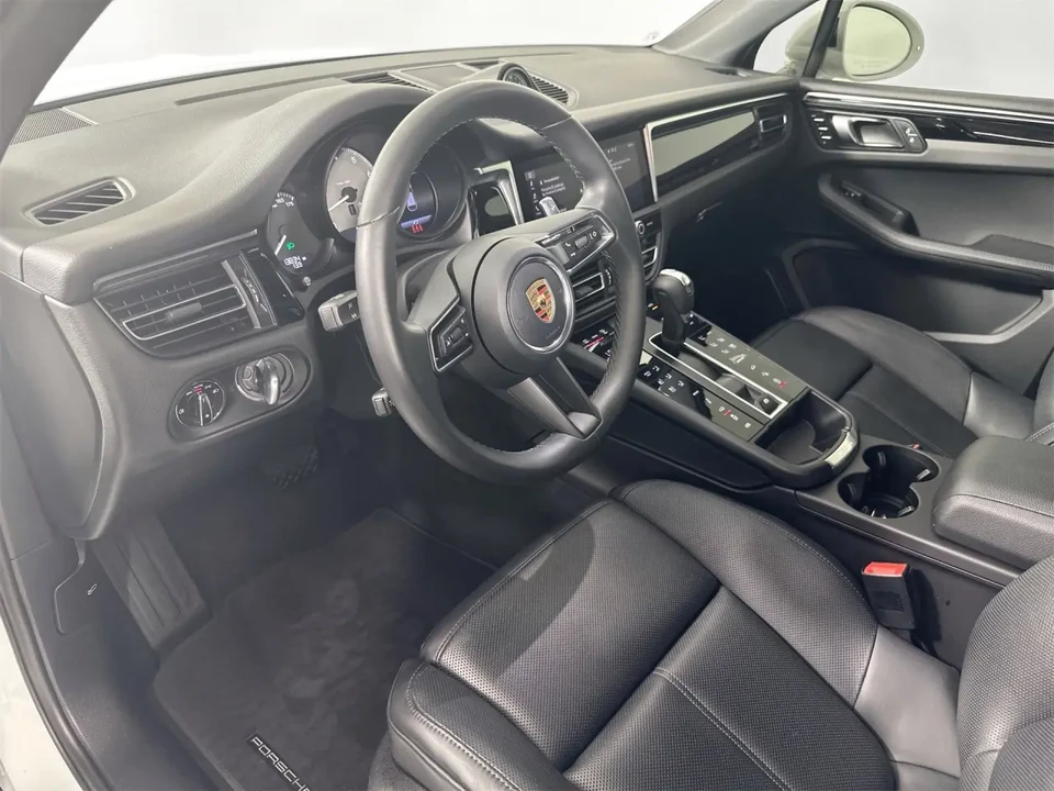 2024 Porsche Macan S - Image 5 of 8