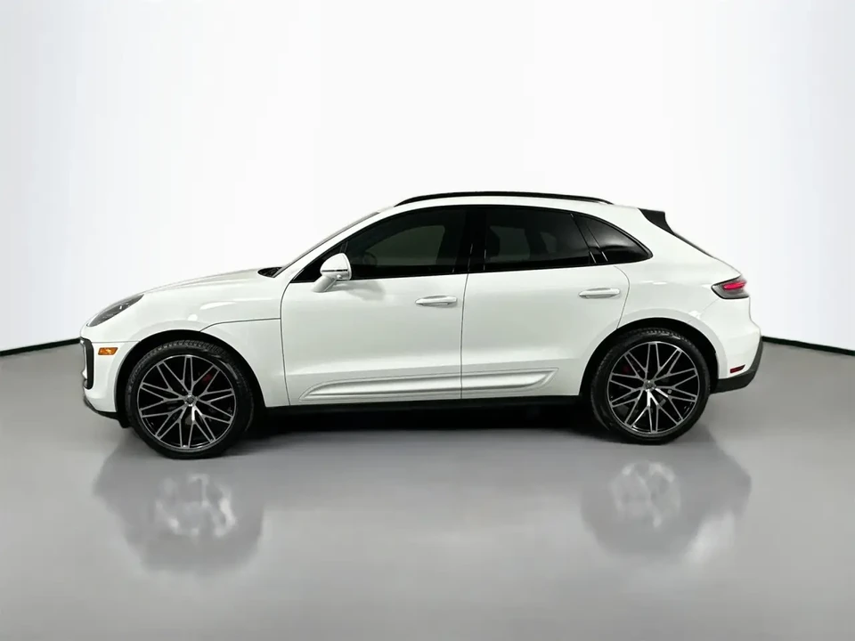 2024 Porsche Macan S - Image 3 of 8
