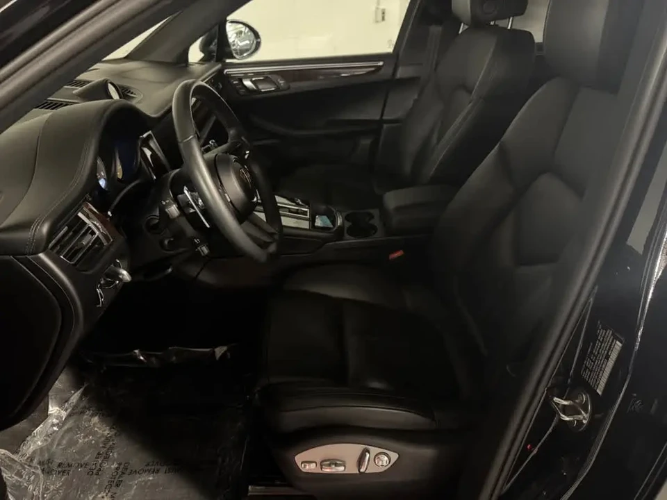 2024 Porsche Macan S - Image 5 of 8