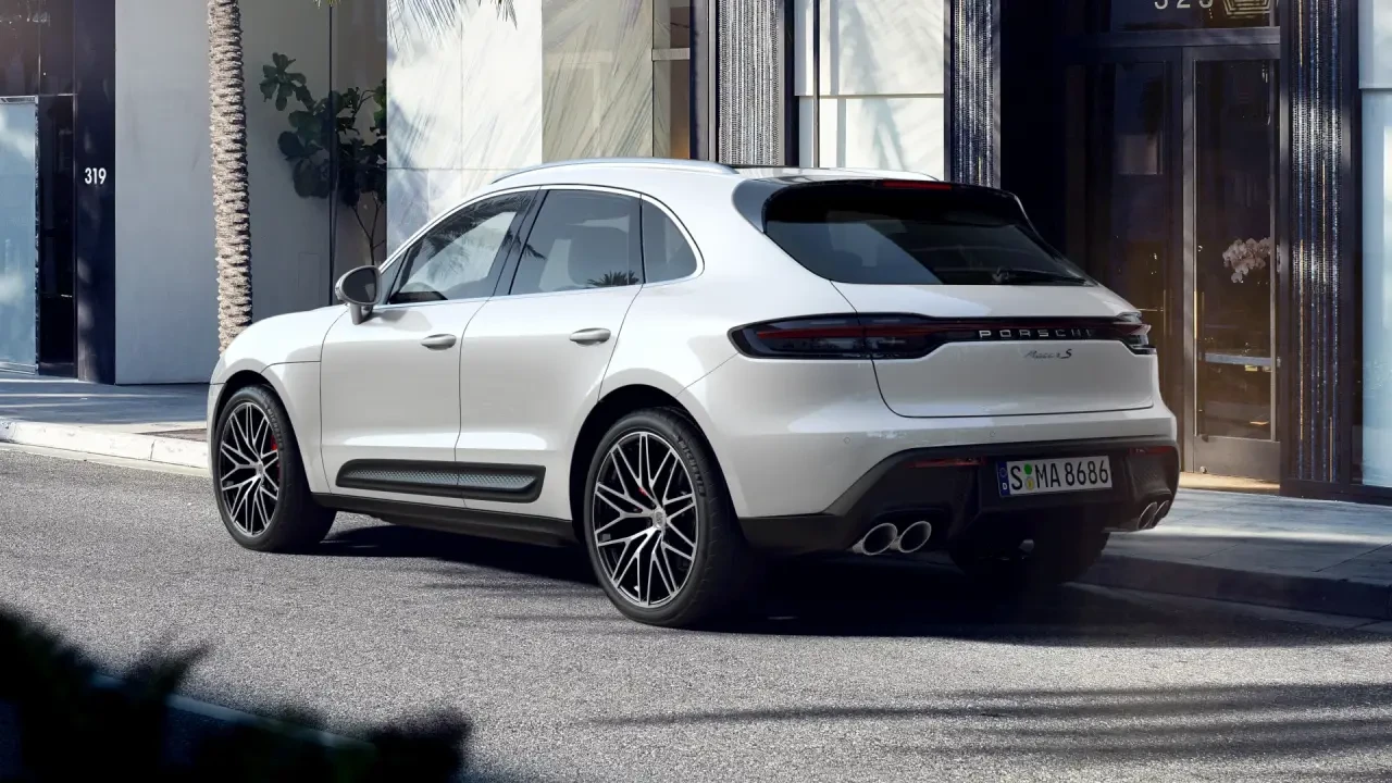 2024 Porsche Macan S - Image 4 of 13