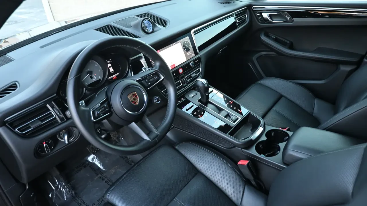 2024 Porsche Macan S - Image 4 of 13