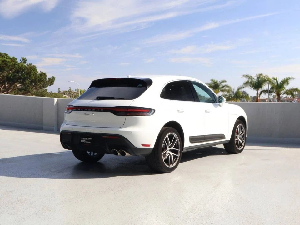 2024 Porsche Macan S - Image 5 of 5