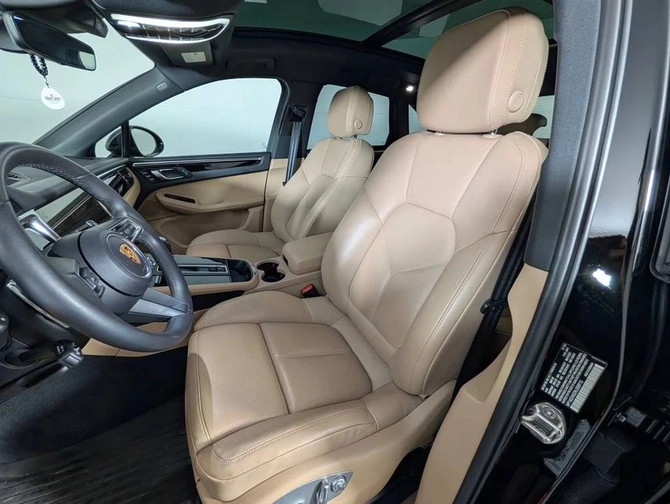 2024 Porsche Macan S - Image 5 of 5