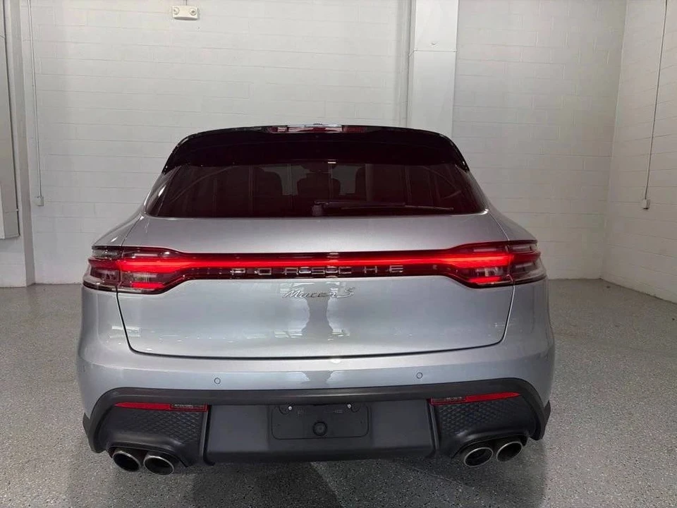 2024 Porsche Macan S - Image 4 of 5