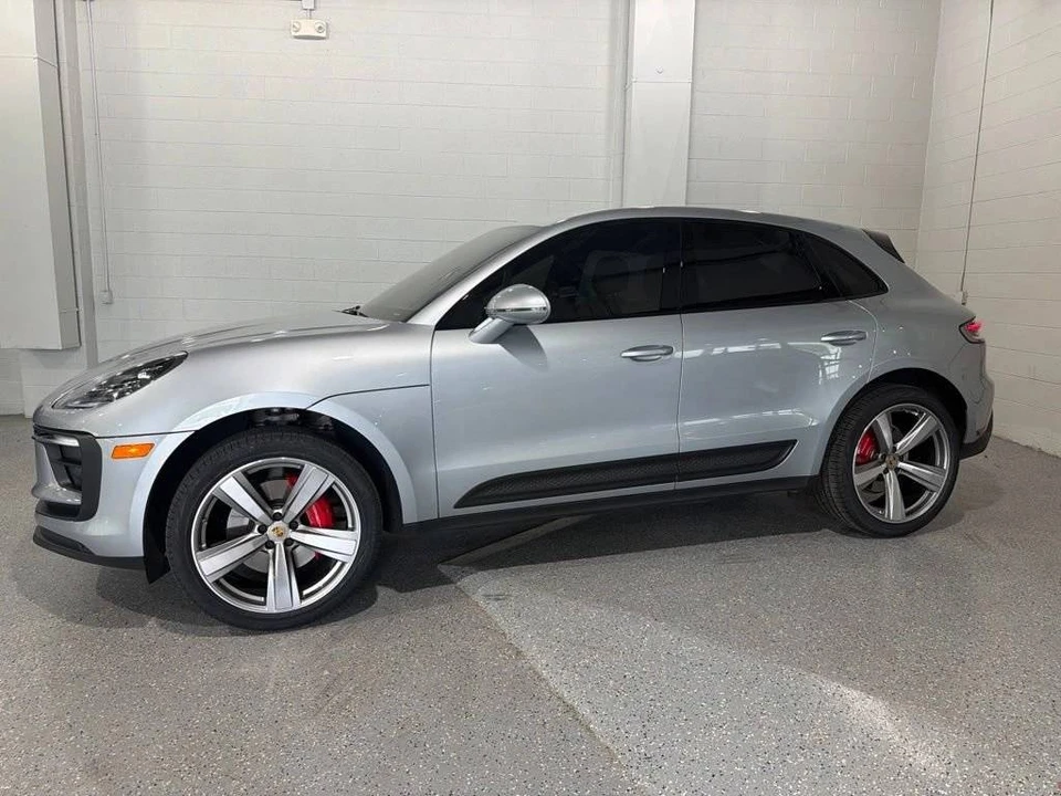2024 Porsche Macan S - Image 2 of 5