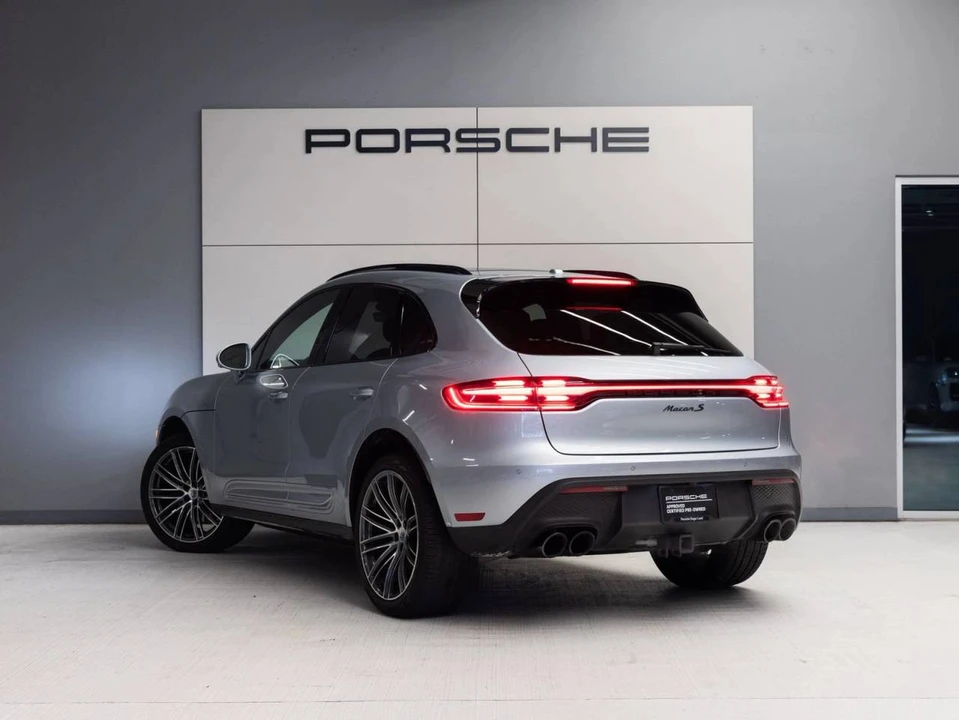 2024 Porsche Macan S - Image 5 of 5