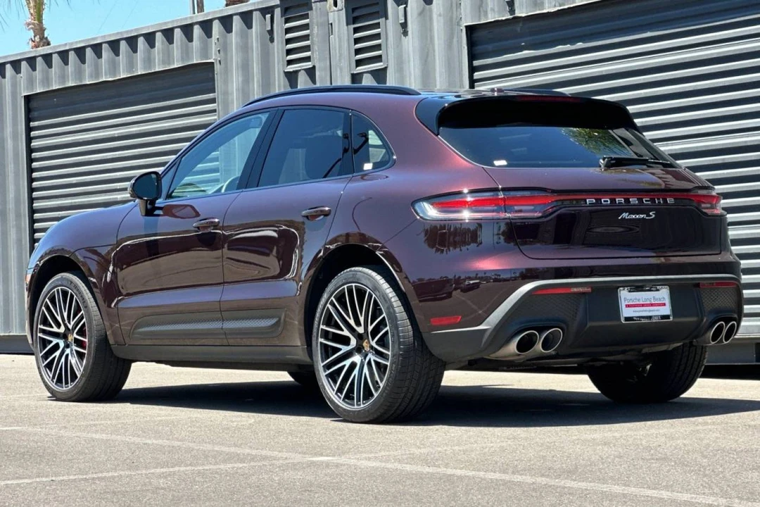 2024 Porsche Macan S - Image 3 of 5