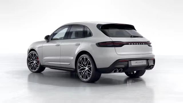 2024 Porsche Macan S - Image 18 of 30