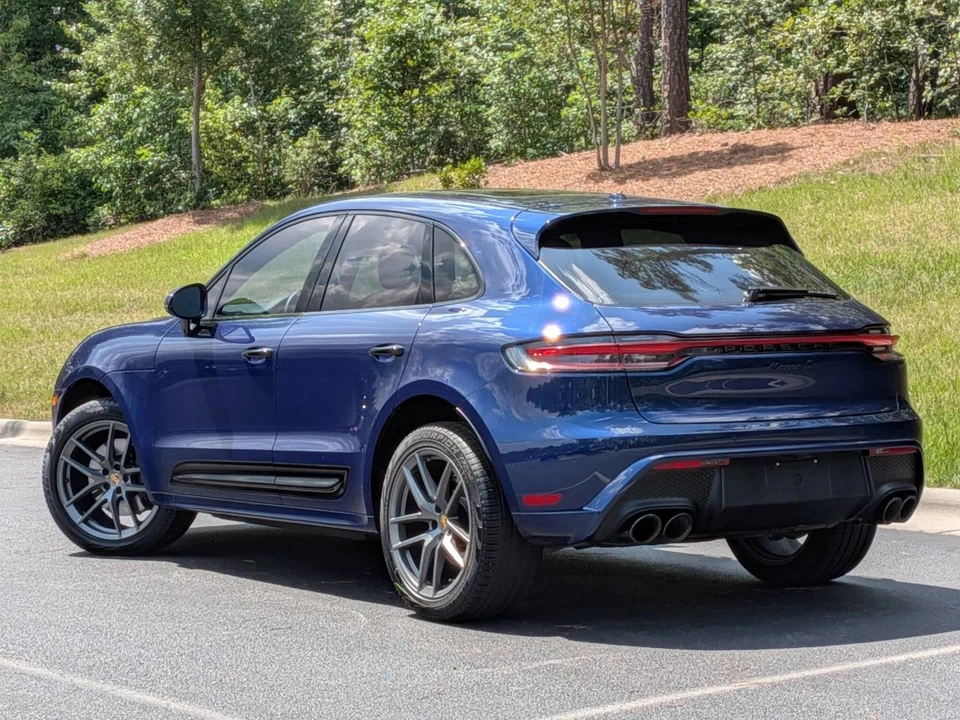 2024 Porsche Macan S - Image 3 of 5