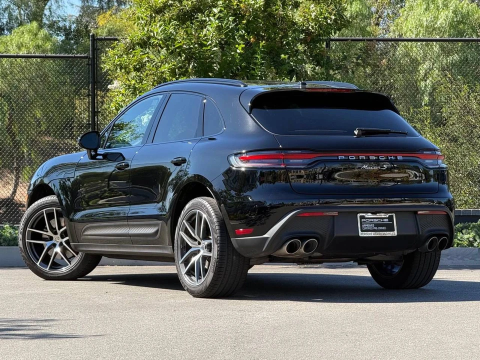 2024 Porsche Macan S - Image 3 of 5