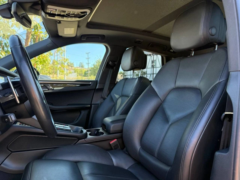 2024 Porsche Macan S - Image 5 of 5