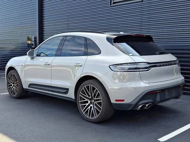 2024 Porsche Macan S - Image 3 of 5