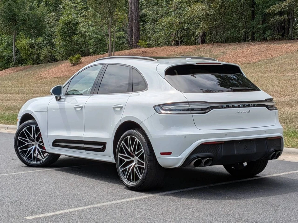 2024 Porsche Macan S - Image 3 of 5