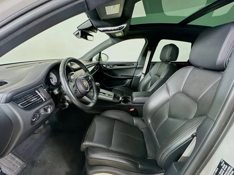 2024 Porsche Macan S - Image 5 of 5