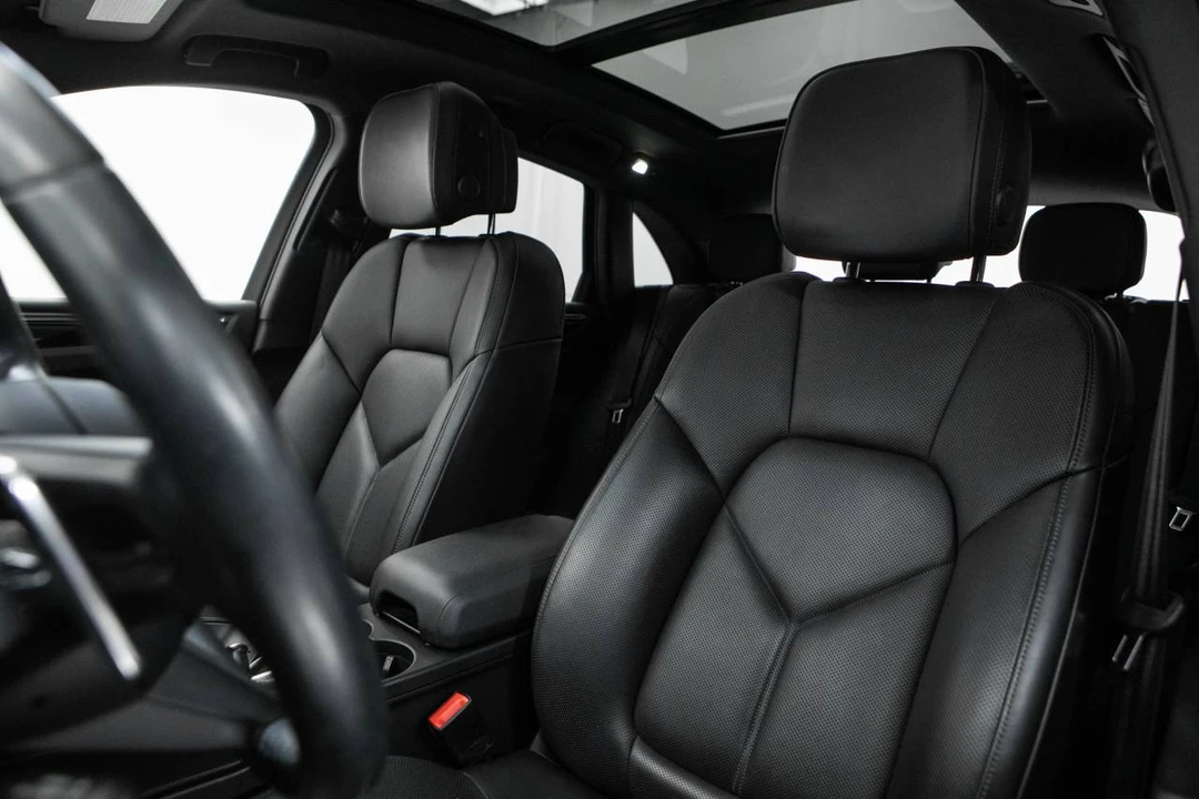 2024 Porsche Macan S - Image 5 of 5