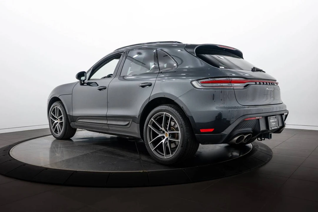 2024 Porsche Macan S - Image 3 of 5