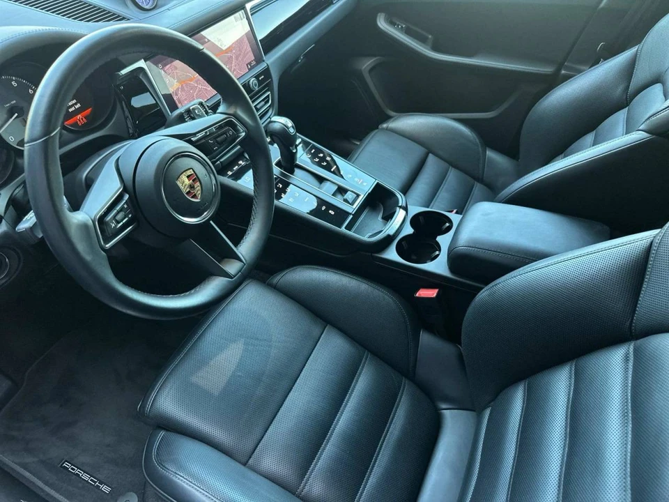 2024 Porsche Macan S - Image 5 of 5