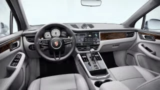2024 Porsche Macan S - Image 25 of 31