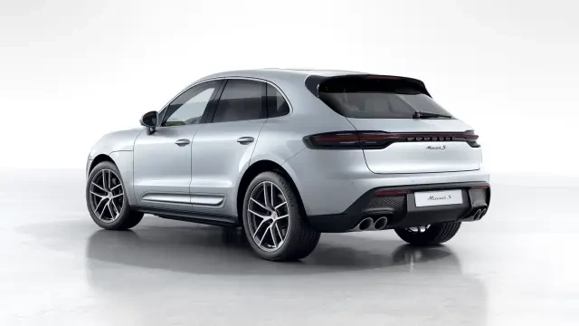 2024 Porsche Macan S - Image 22 of 31