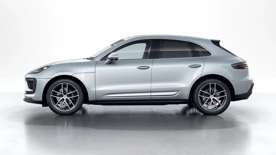 2024 Porsche Macan S - Image 15 of 31