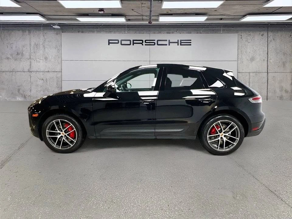 2024 Porsche Macan S - Image 2 of 5