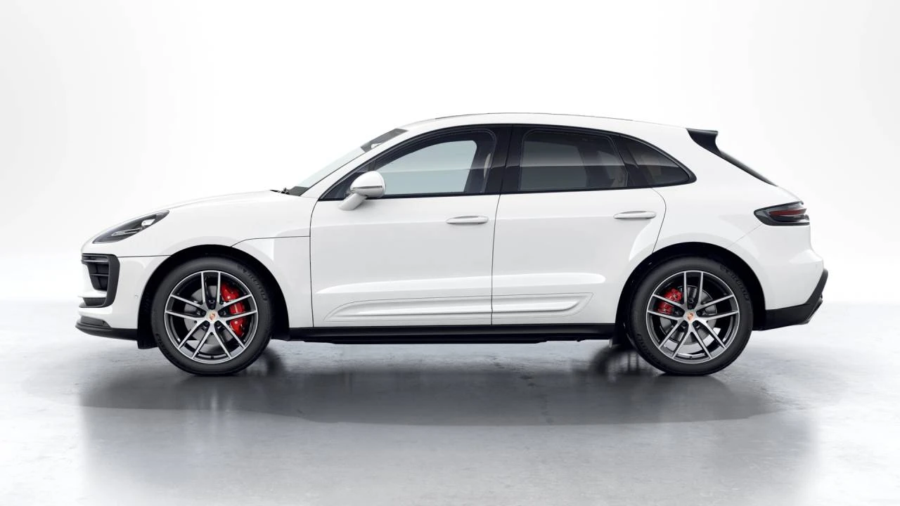 2024 Porsche Macan S - Image 2 of 5