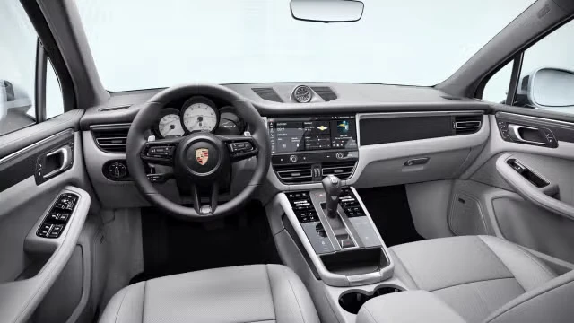 2024 Porsche Macan S - Image 27 of 31