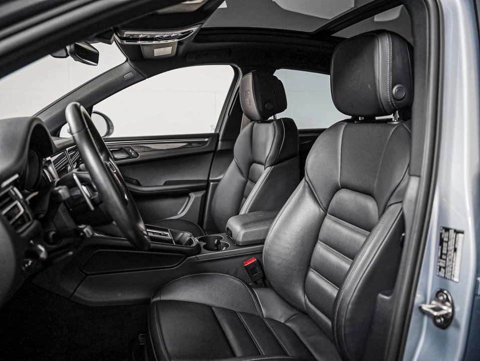 2024 Porsche Macan S - Image 5 of 5